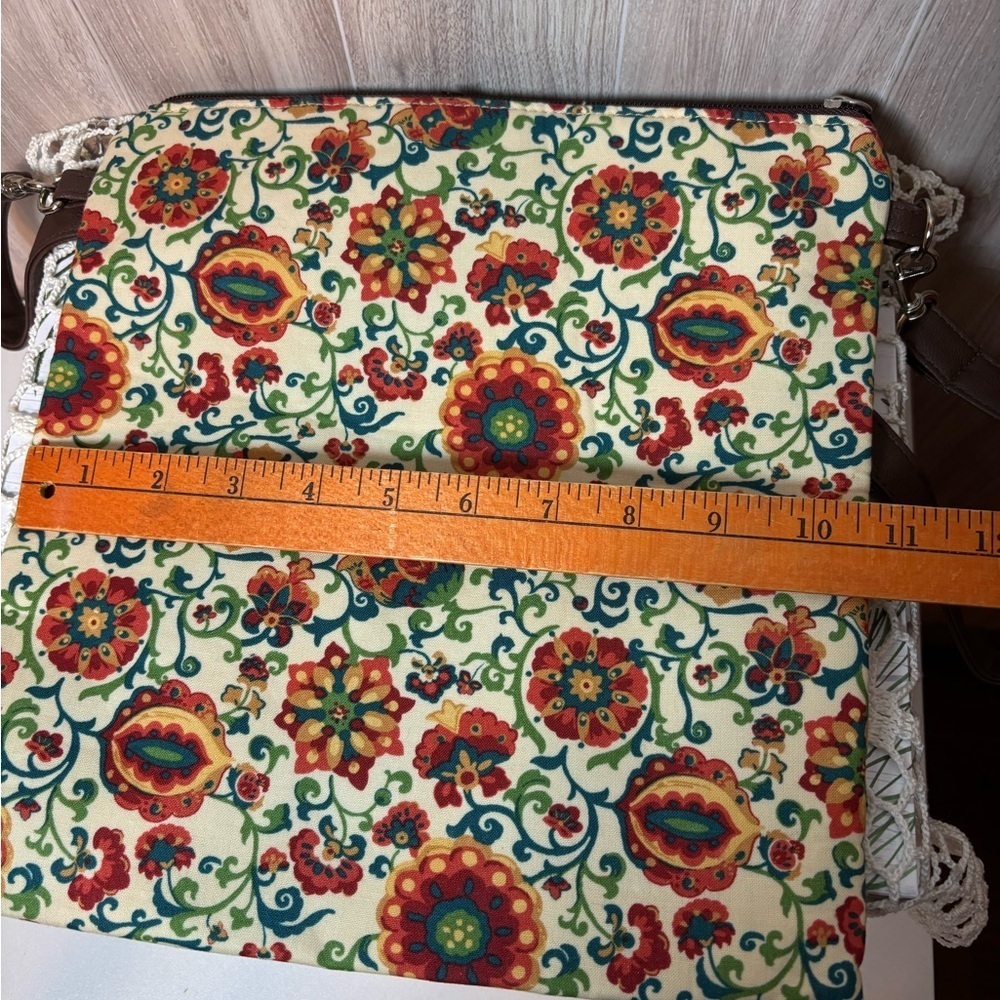 Longaberger Colorful Floral Fabric Crossbody Handbag with Metal Tag - Picture 4 of 6